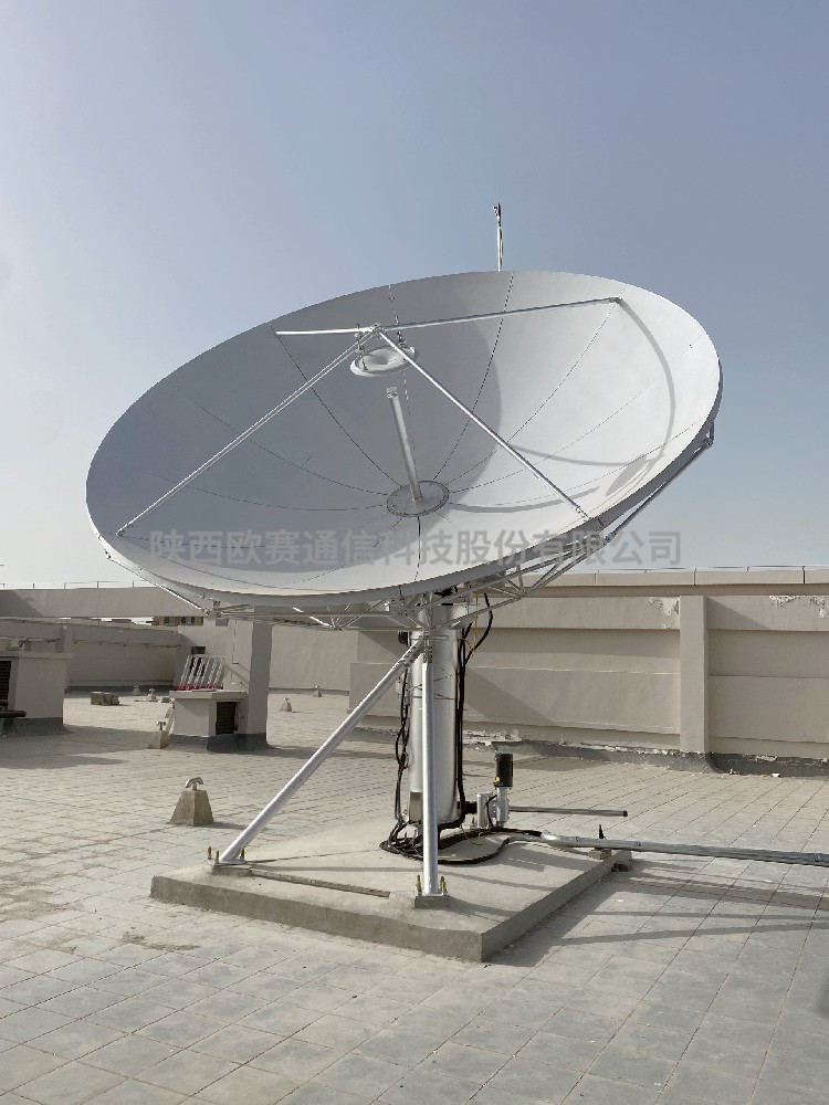 OS-FA45A型4.5米全自动固定站天伺系统